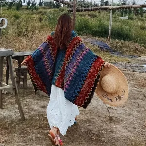 Elegant Boho Knitted Shawl - Windproof, Warm, & Versatile Poncho for Stylish Autumn/Winter Outings