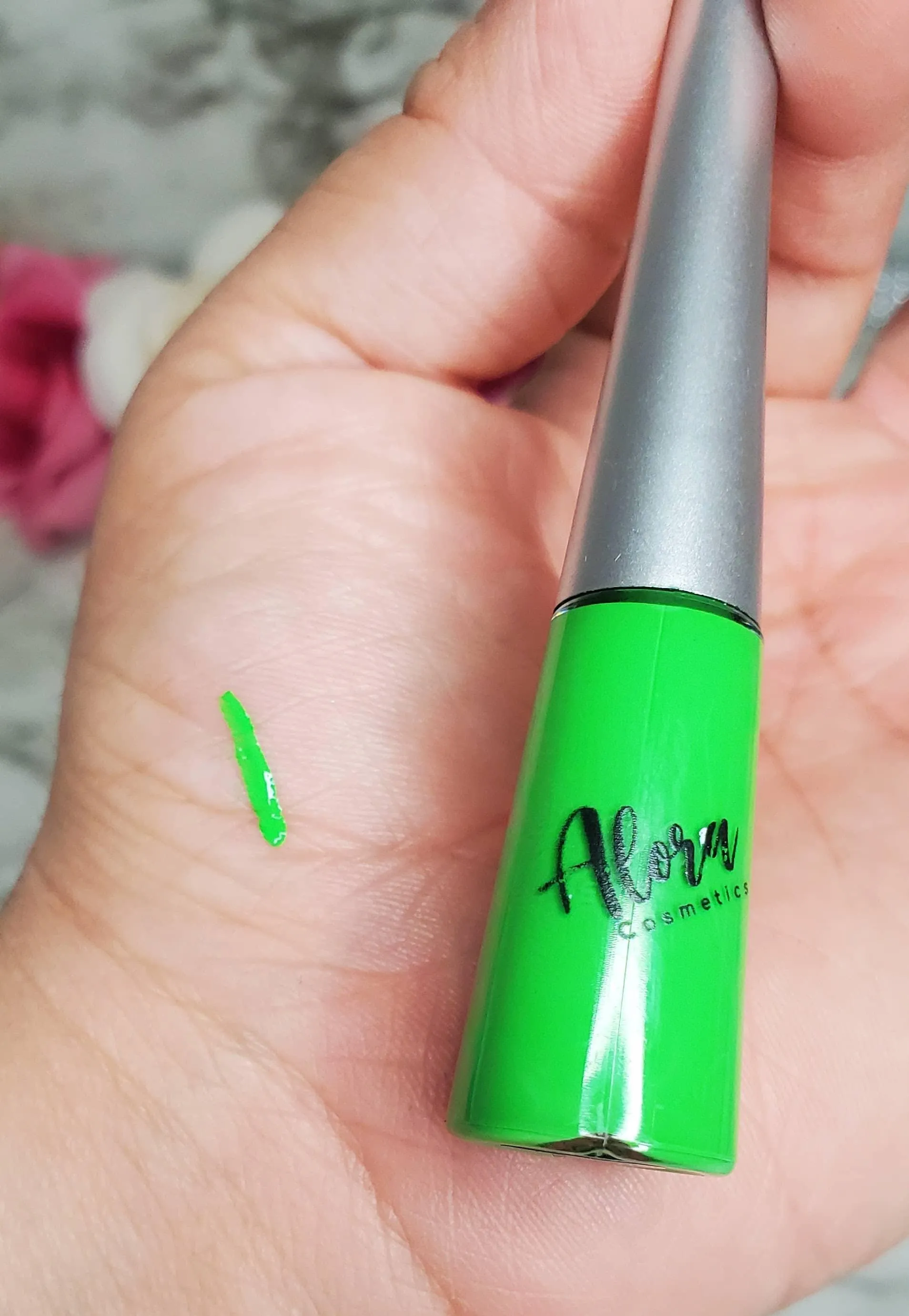 Lime Green Waterproof Liquid Eyeliner